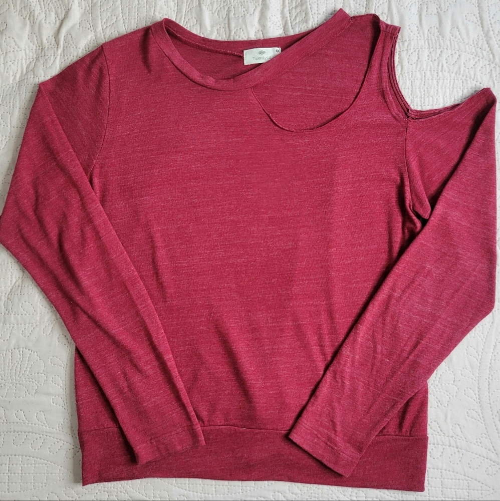 Twenty5A Red Cutout Crewneck Long Sleeve Shirt size small